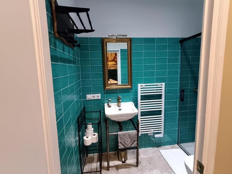 Chambre Historique Dans Le Centre De 德尼亚 外观 照片